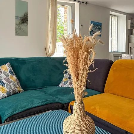 別荘 Cozy In Germain Sur Ay With Wifi サン・ジェルマン・シュル・エ