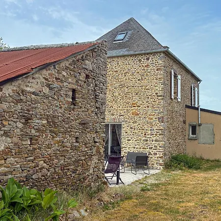 Cozy In Germain Sur Ay With Wifi